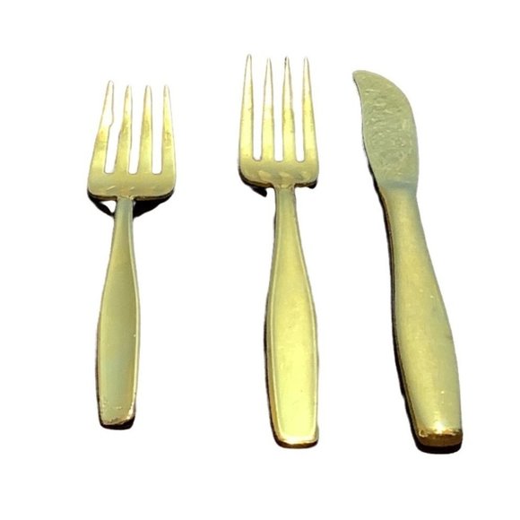 Rogers Cutlery Co. Stainless Gold USA Salad Dinner Fork Butter Knife Vintage - Picture 4 of 7